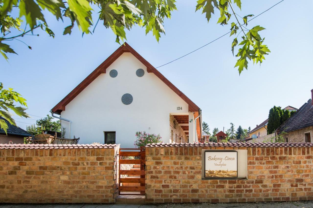 Bakony-Cinca Vendégház Szentgál Exterior foto